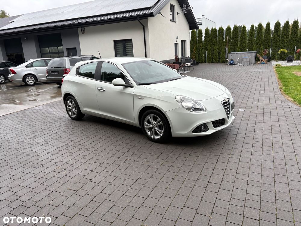Alfa Romeo Giulietta 1.6 JTDM - 7