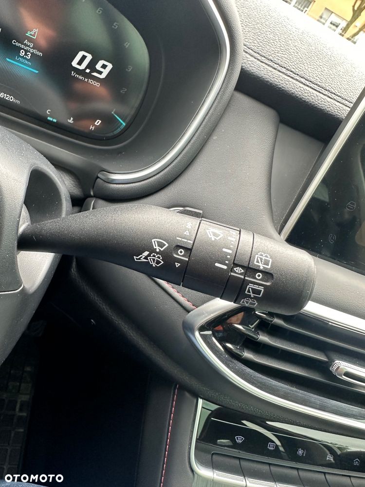 MG HS 1.5 T-GDI Exclusive DCT - 40