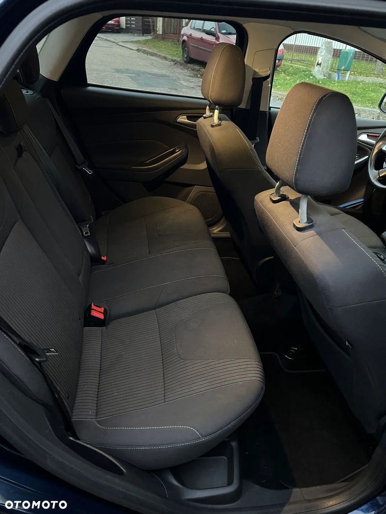 Ford Focus - 16