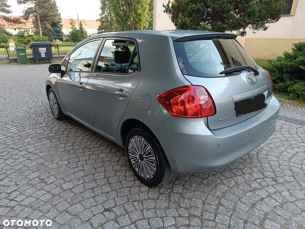 Toyota Auris 2.0 D-4D Edition - 6