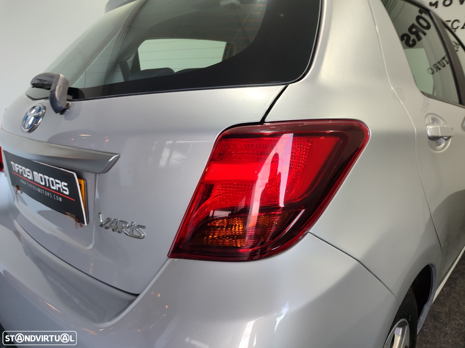 Toyota Yaris 1.5 HSD Comfort - 9