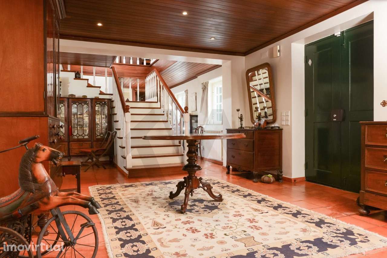 Moradia Isolada com dois pisos, garagem dupla em Casais de Mem Martins - Grande imagem: 3/22