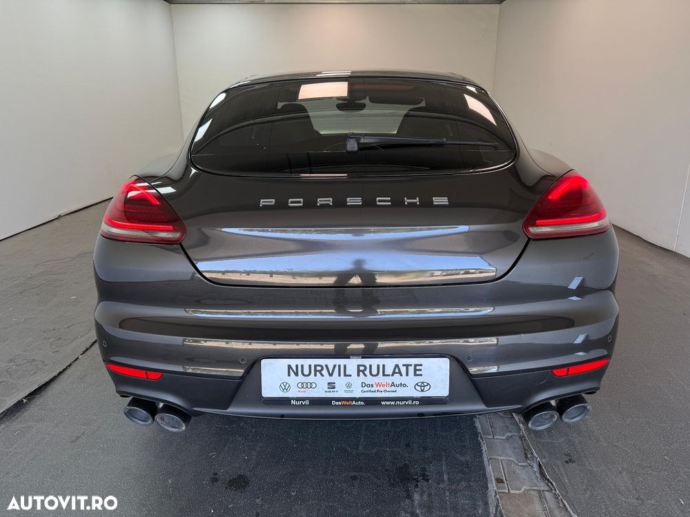 Porsche Panamera 3.0 Tiptronic S - 11