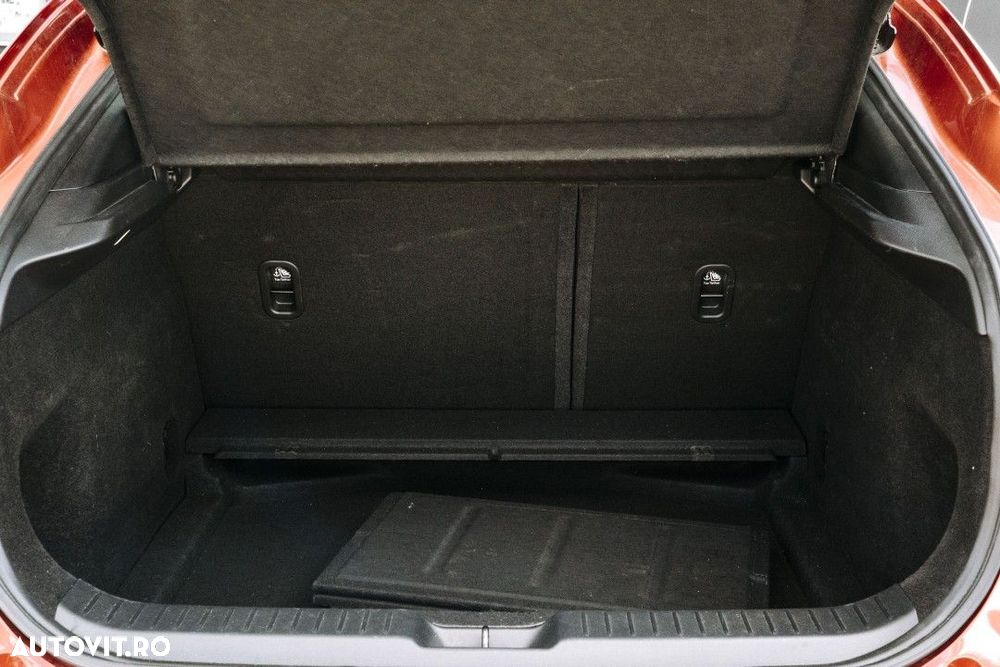 Mazda CX-30 - 12