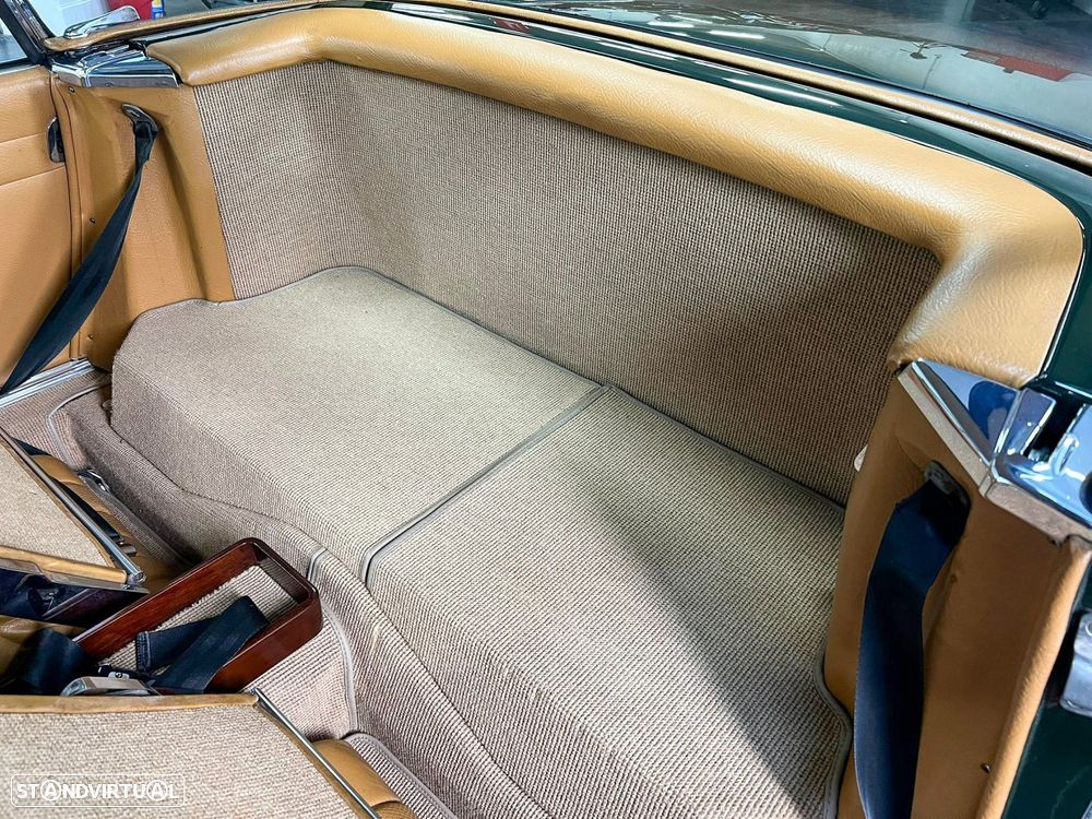 Mercedes-Benz SL 280 - 23