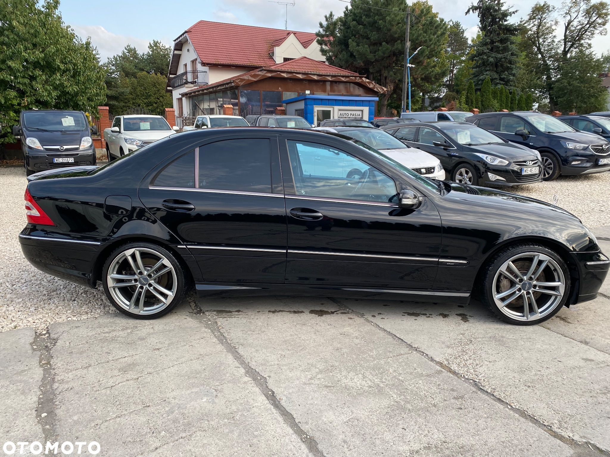 Mercedes-Benz Klasa C 230 T 7G-TRONIC Elegance Sport Edition - 11