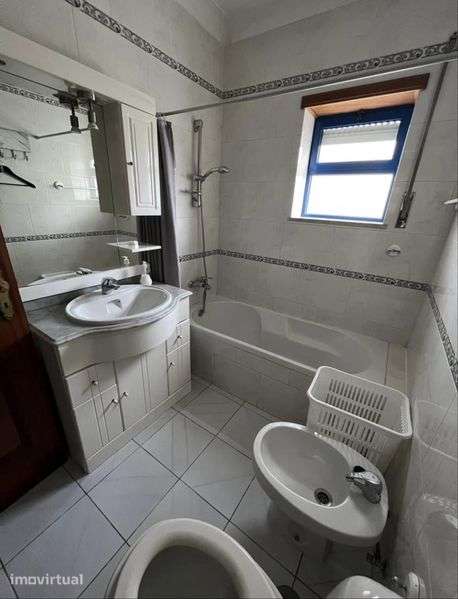 Aluga-se Apartamento T3 - Buarcos - Grande imagem: 5/10