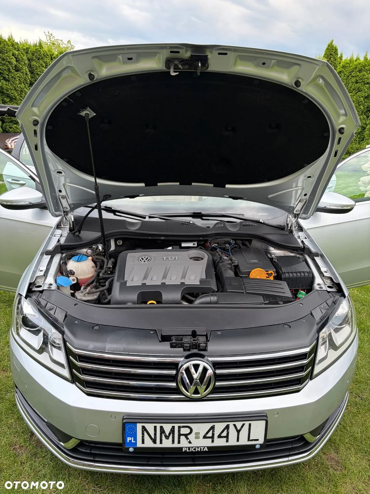 Volkswagen Passat 2.0 TDI Comfortline Optimum - 24