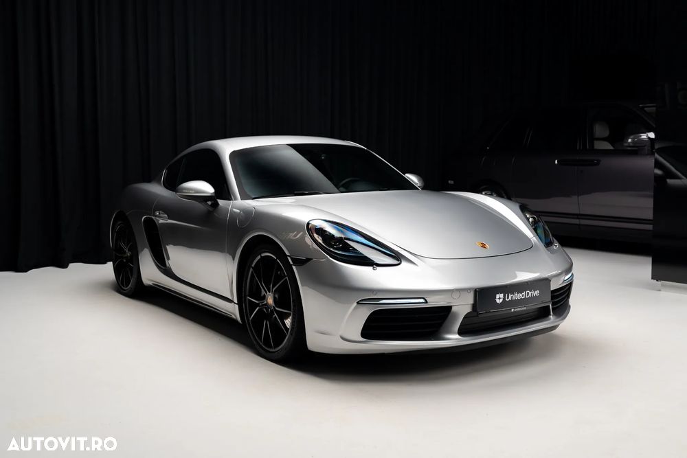 Porsche Cayman PDK - 11