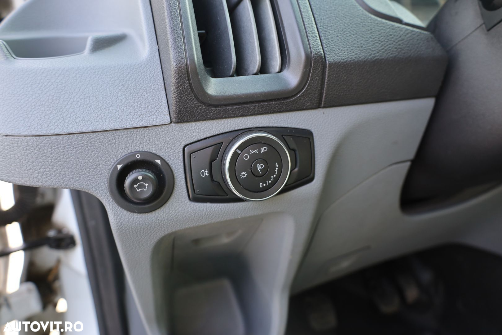 Ford Transit - 20