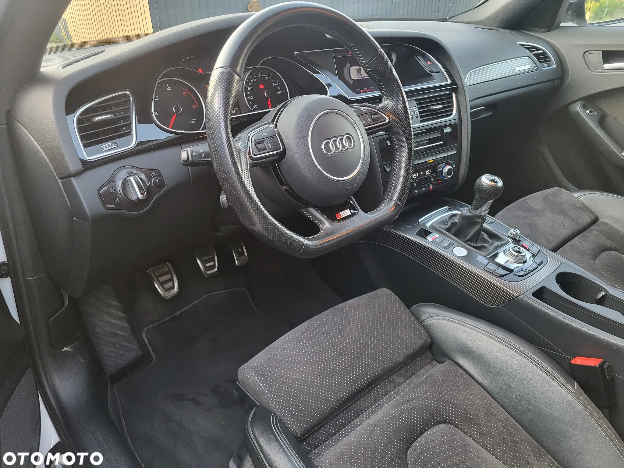 Audi A4 Avant 2.0 TDI DPF clean diesel quattro S line Sportpaket - 7