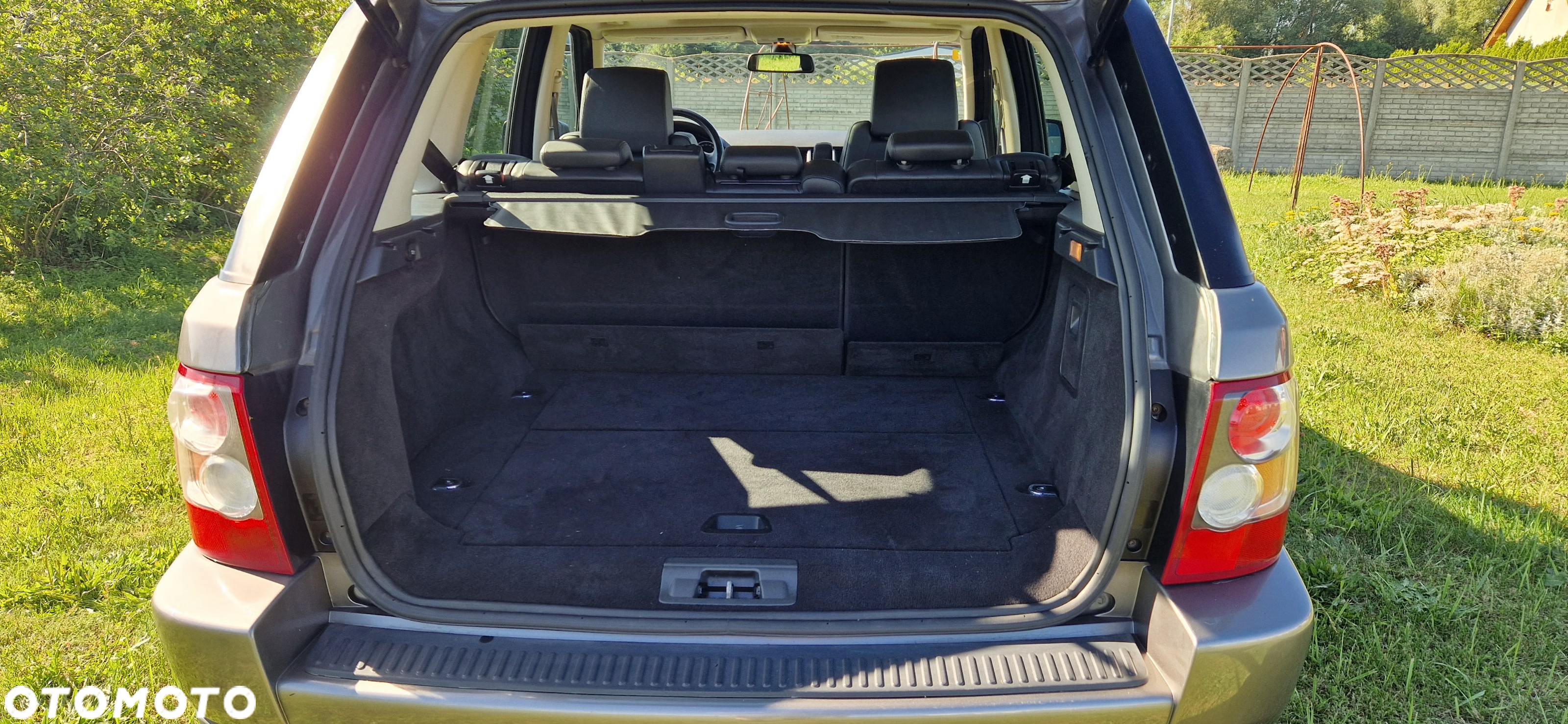 Land Rover Range Rover Sport - 10