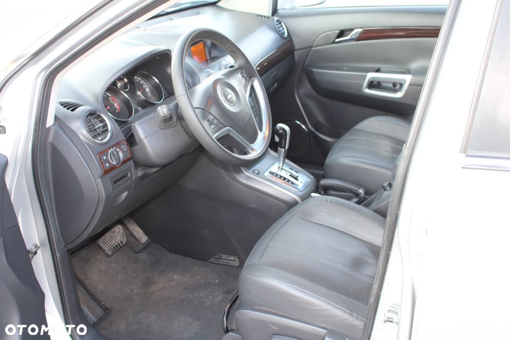 Opel Antara 3.2 V6 4x4 Cosmo - 13
