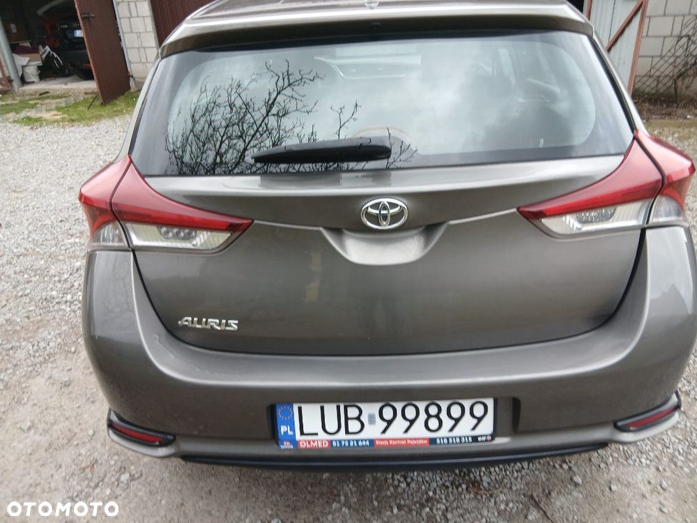 Toyota Auris - 3