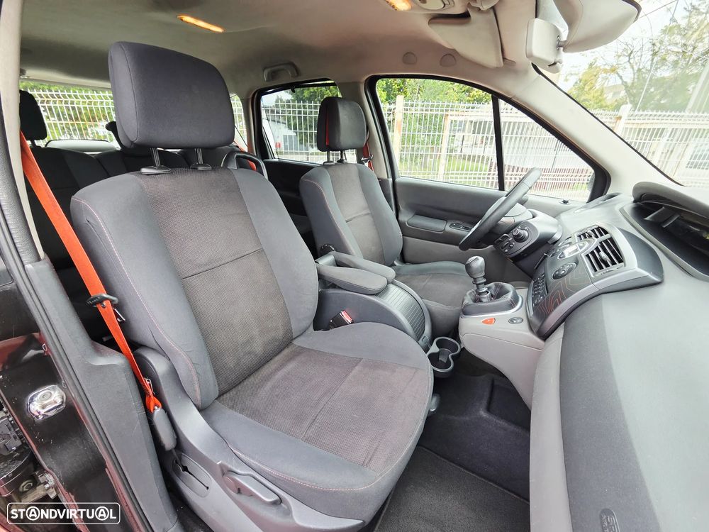 Renault Scénic 1.5 dCi Conquest - 5