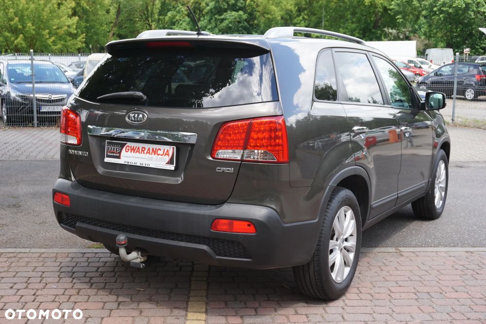 Kia Sorento 2.0 CRDi Voyage 2WD - 3
