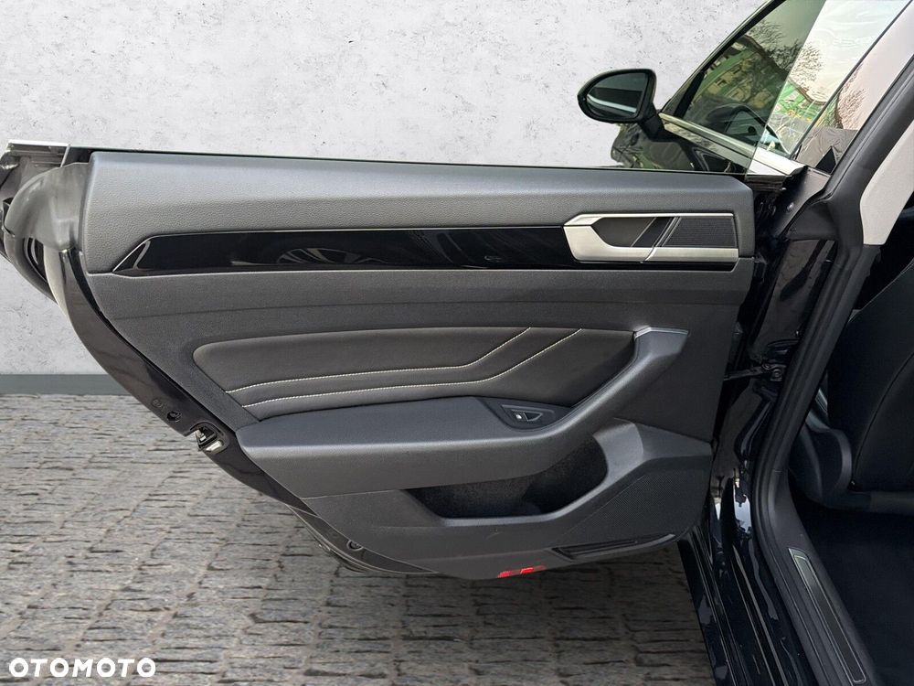 Volkswagen Arteon 2.0 TDI Elegance DSG - 36