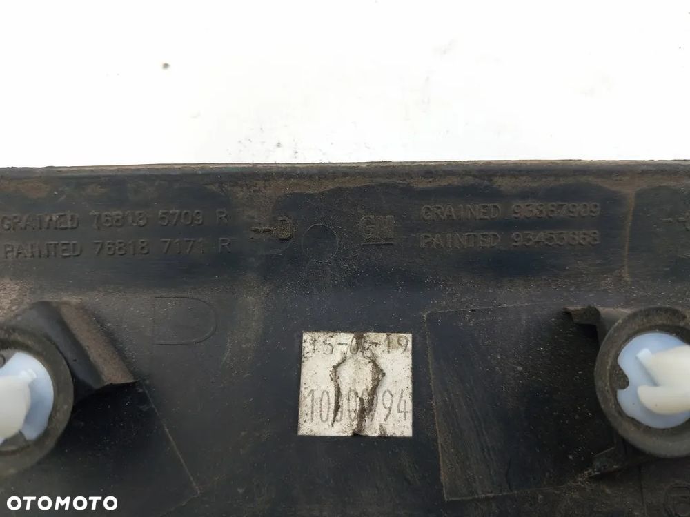 listwa środkowa prawa słupka 768185709r opel vivaro b renault trafic iii fiat talento 2014-2022 - 3