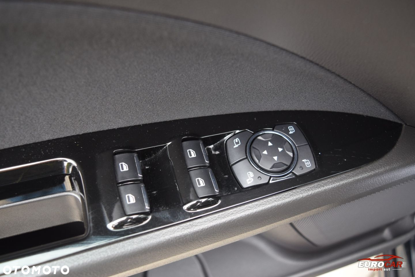 Ford Mondeo - 28