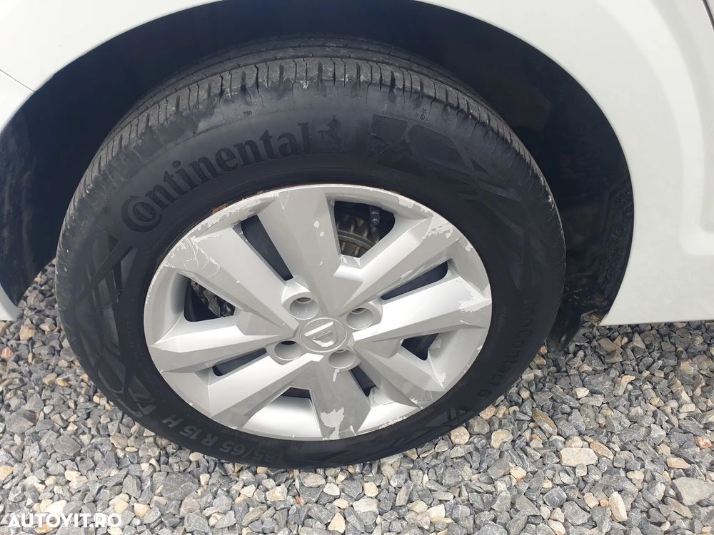 Dacia Logan TCe 90 MT6 Prestige - 15