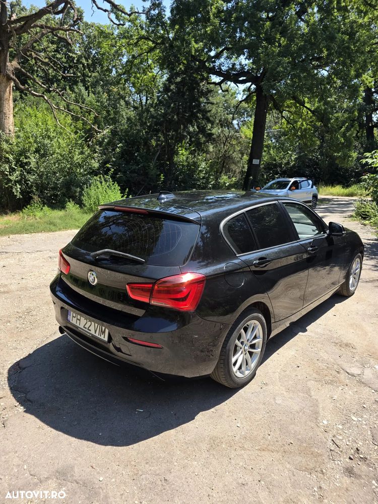BMW Seria 1 116i - 4