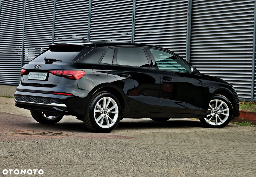 Audi A3 Sportback - 12