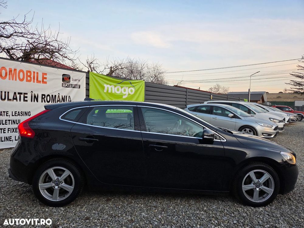 Volvo V40 D2 Momentum - 11