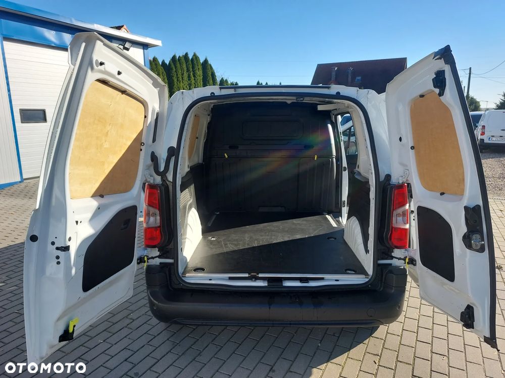Opel Combo - 15