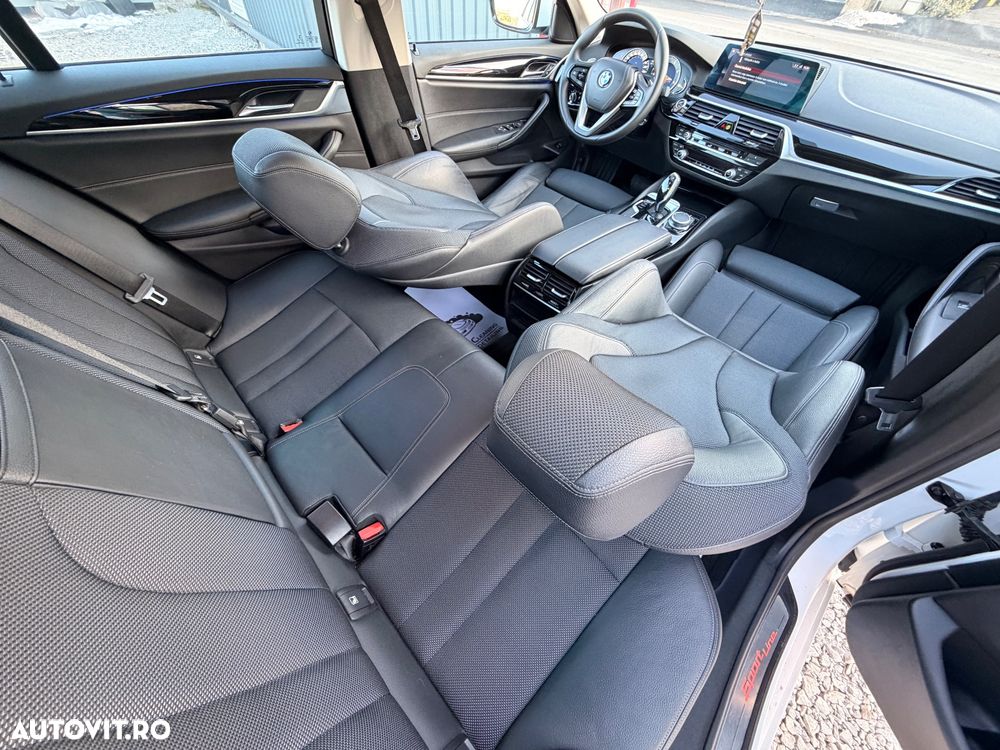 BMW Seria 5 520d Aut. Sport Line - 4