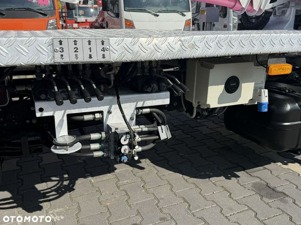 Nissan Cabstar - 14
