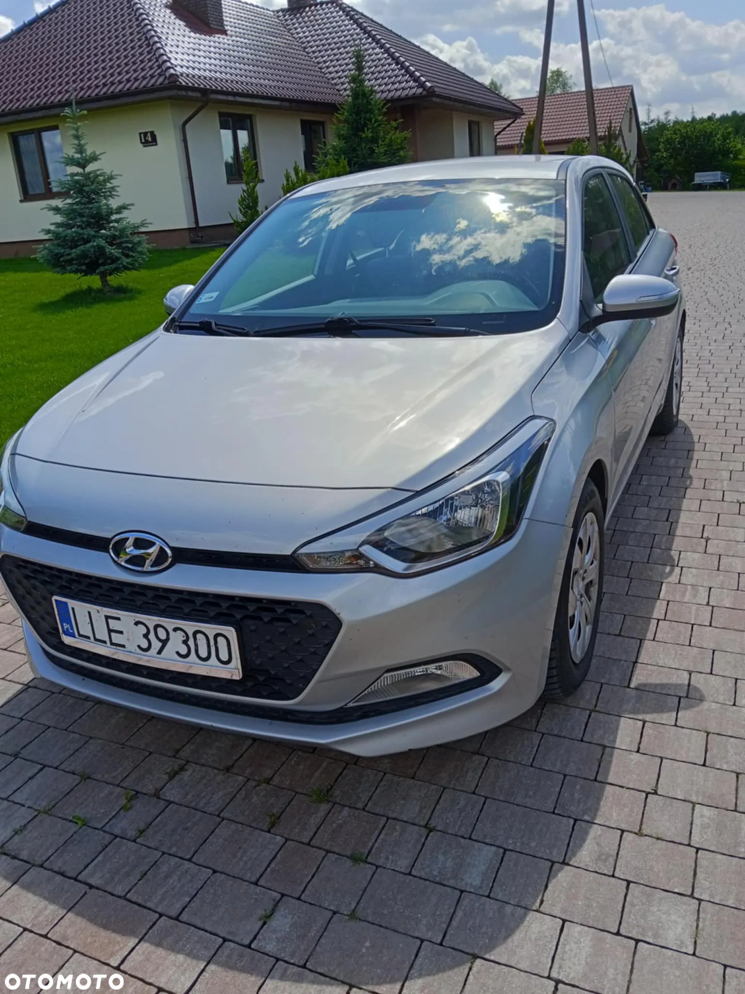 Hyundai i20 - 11