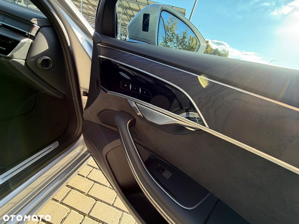 Audi A8 - 31