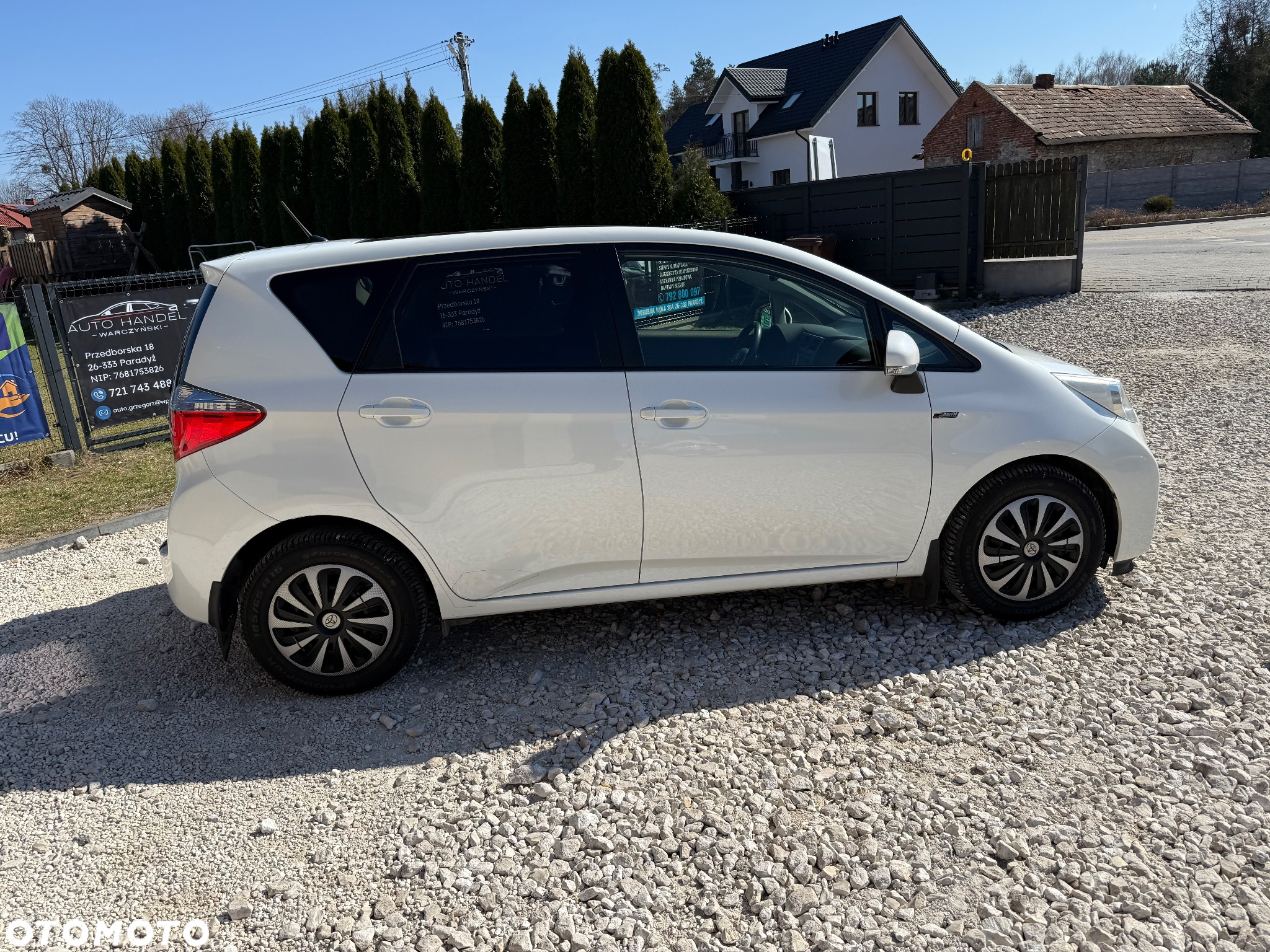 Toyota Verso S 1.4 D-4D Premium - 22