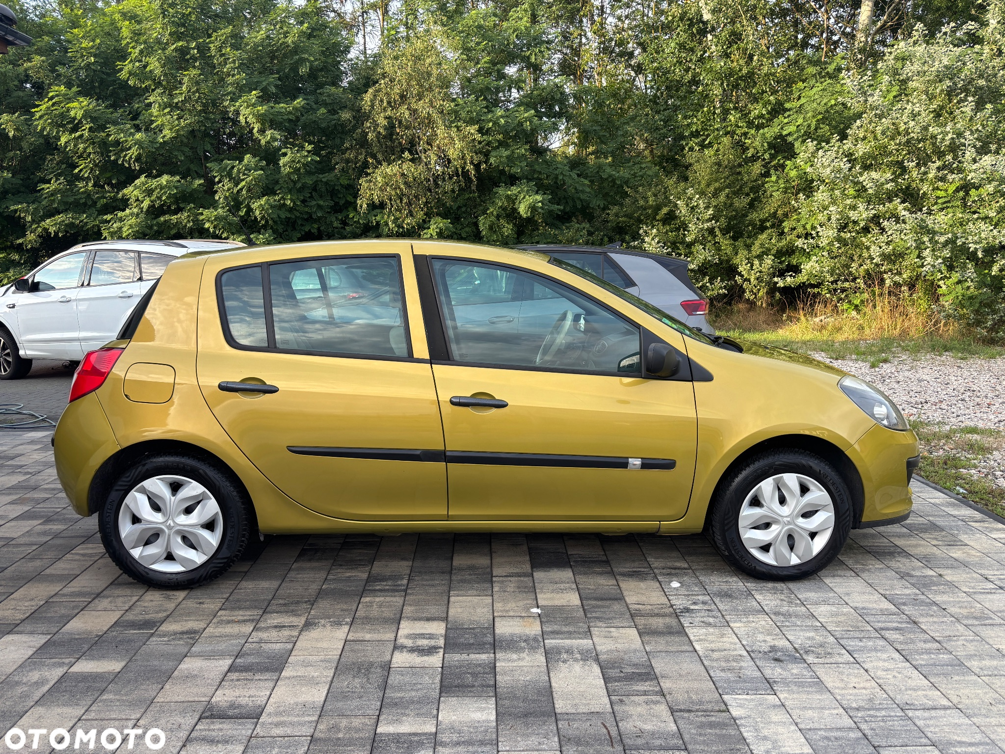 Renault Clio 1.6 16V Privilege - 6