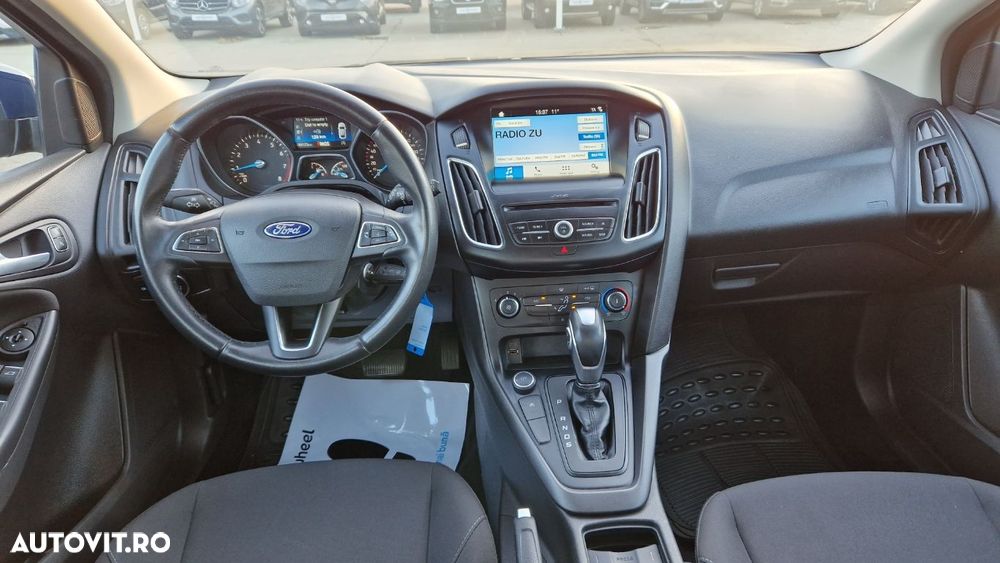 Ford Focus 1.0 EcoBoost Active - 12
