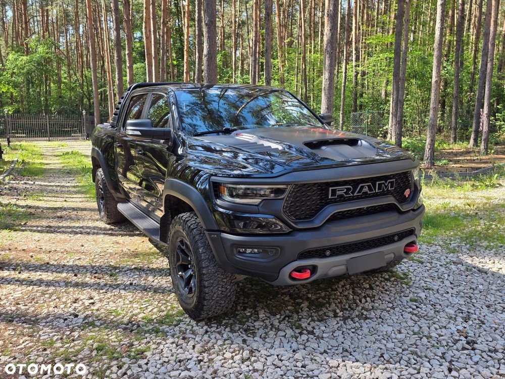 Dodge RAM TRX - 11