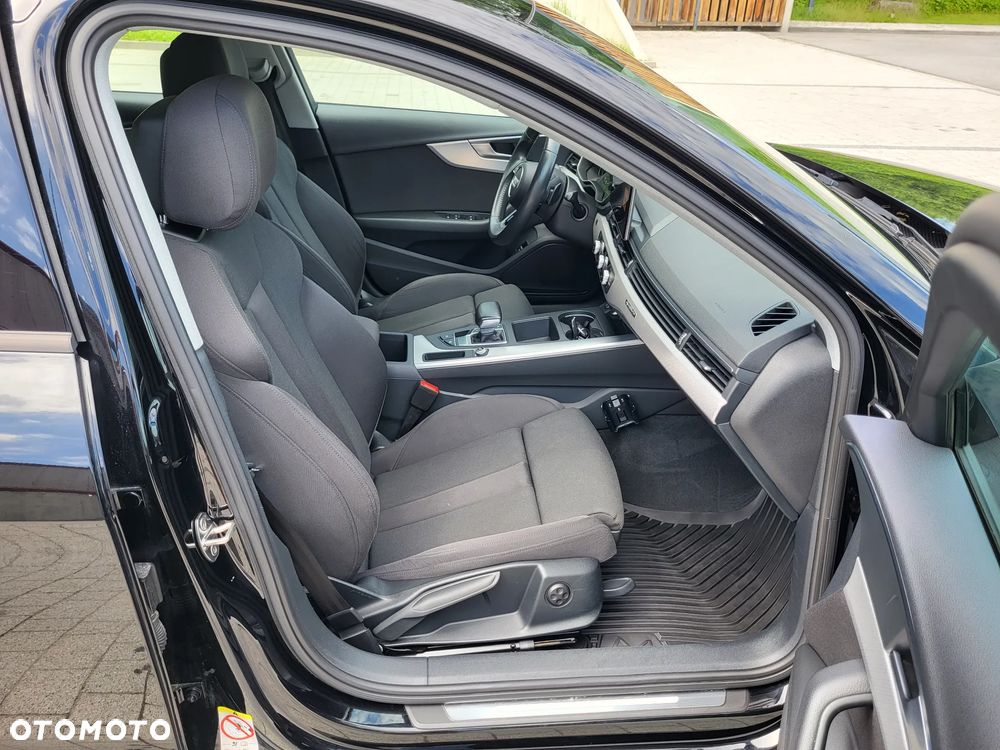 Audi A4 Avant 40 TDI quattro S tronic - 39