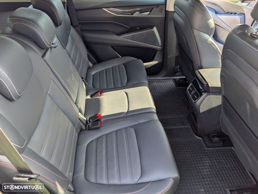 Maxus Euniq 6 Standard - 13