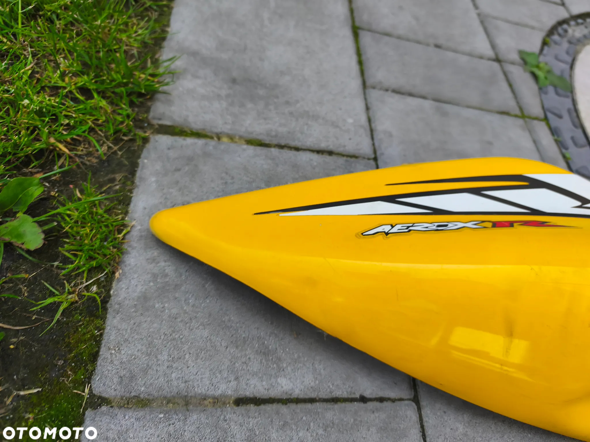Owiewka, osłona, bok, boczek Yamaha Aerox 50 - 6
