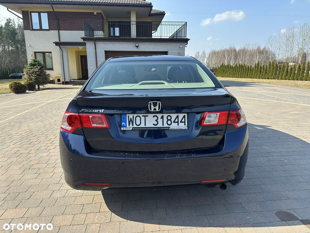 Honda Accord - 8