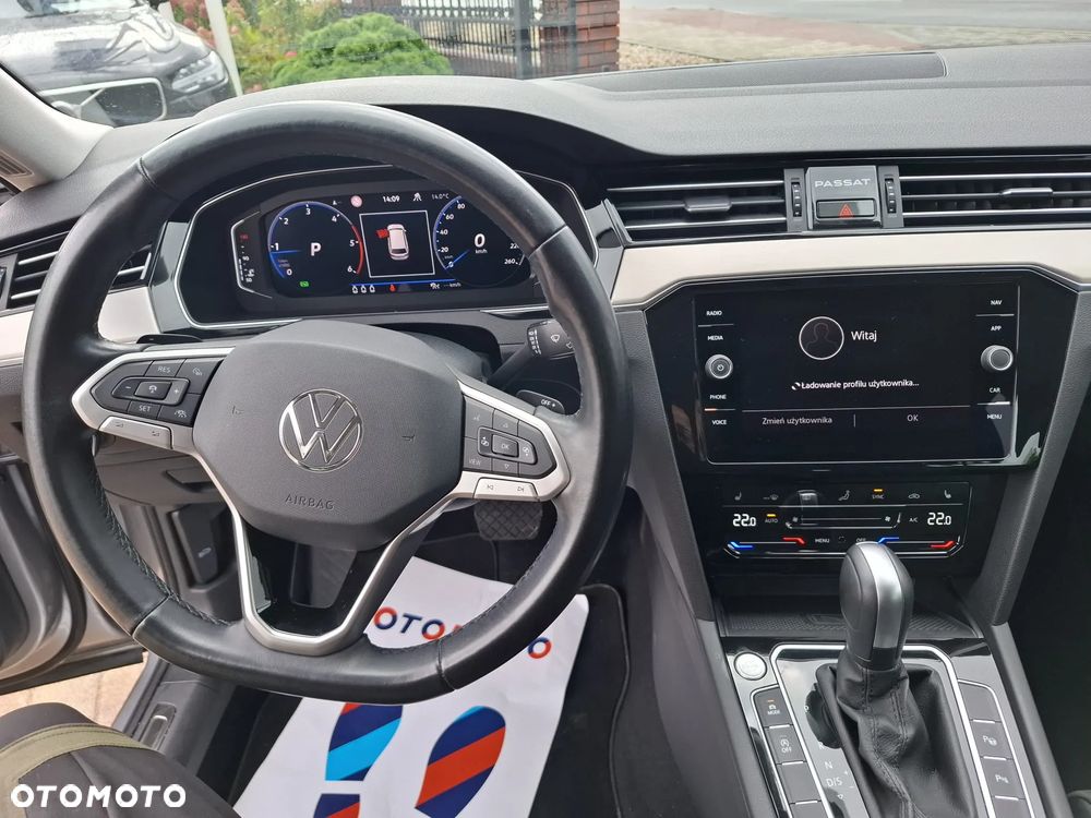 Volkswagen Passat - 29