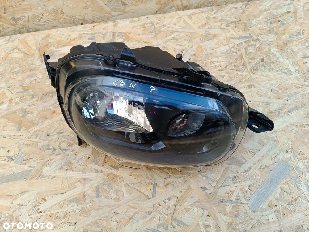 LAMPA PRZÓD PRZEDNIA PRAWA 9820059280 CITROEN C3 III - 2