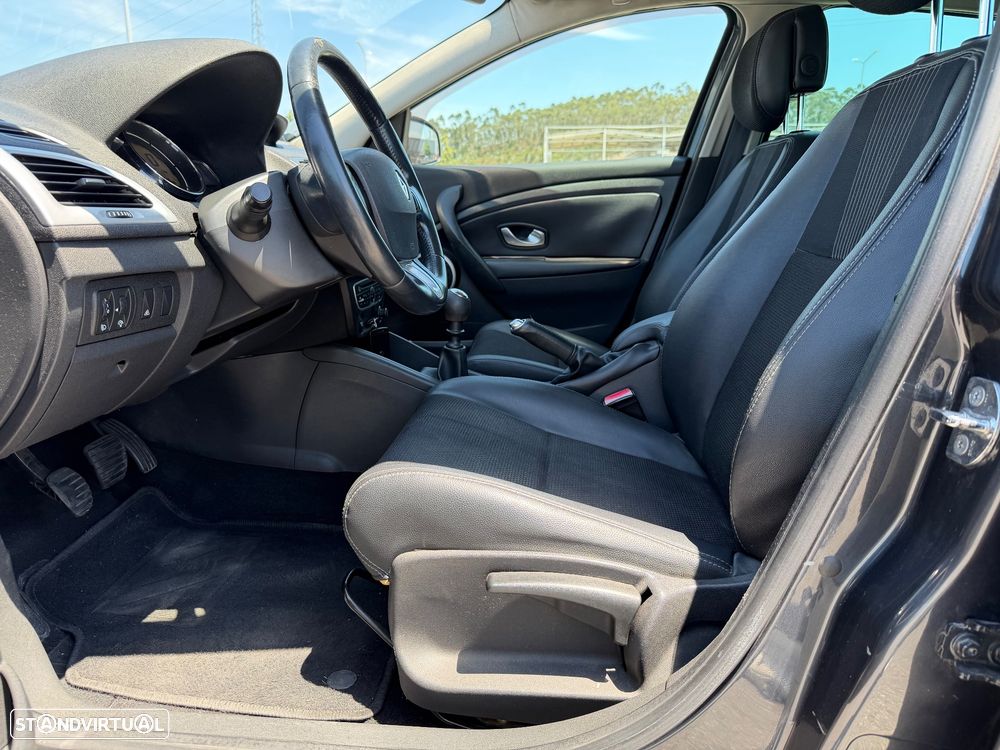 Renault Mégane 1.5 dCi Luxe - 12