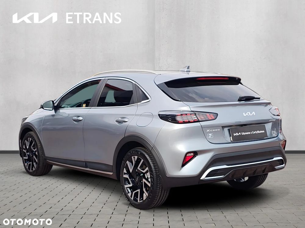 Kia XCeed 1.6 T-GDI Tribute DCT - 3