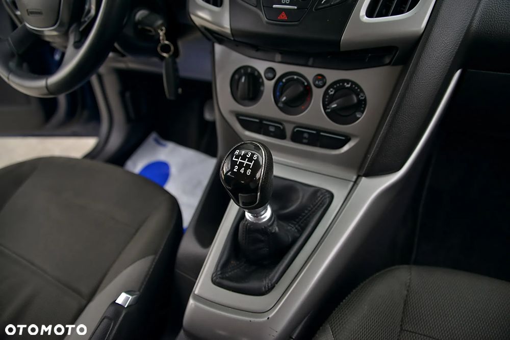 Ford Focus 1.6 TDCi Trend - 27