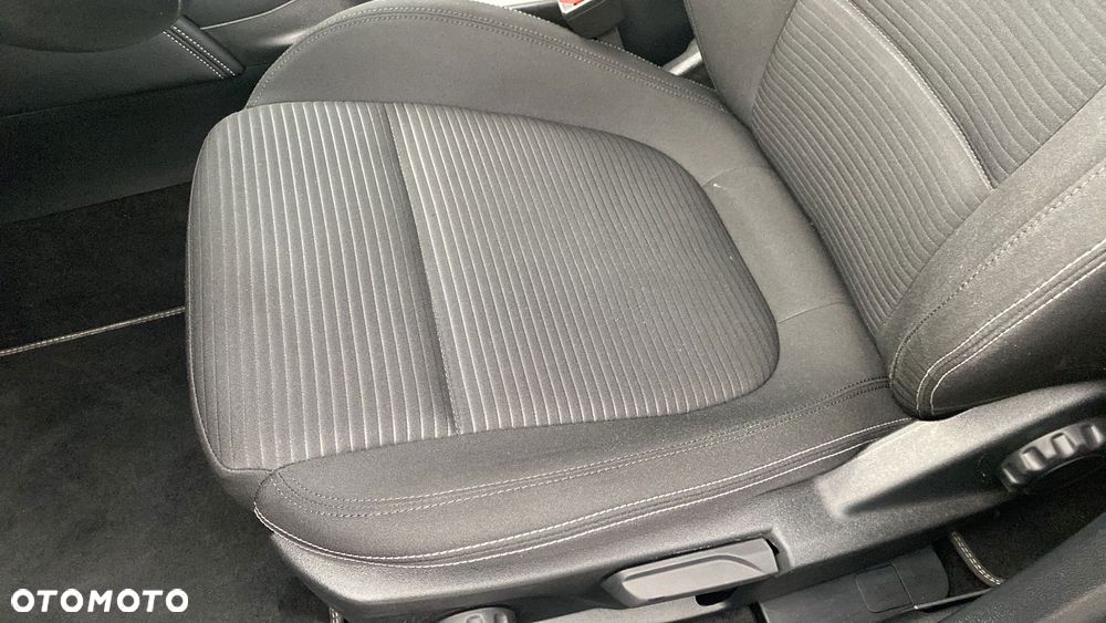 Ford Focus 1.0 EcoBoost mHEV Titanium X - 16