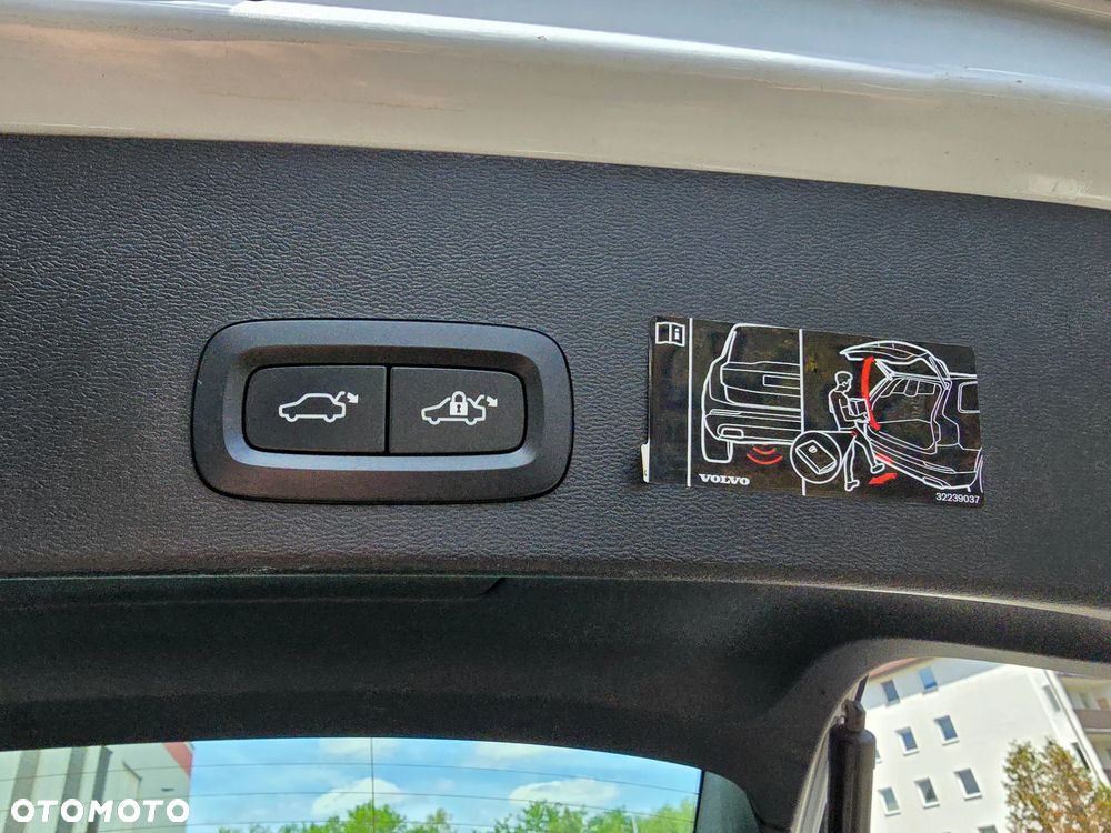 Volvo XC 40 - 11