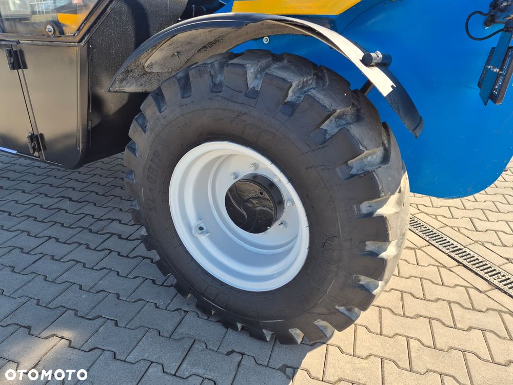 Genie GTH 3007 / 4X4 / NISKIE MOTOGODZINY / WIDŁY + ŁYŻKA / WOM / PO SERWISIE / 1WŁ / MOŻLIWOŚĆ TRANSPORTU - 28