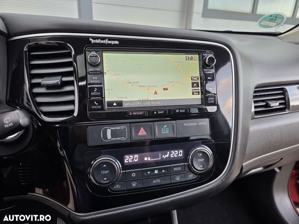 Mitsubishi Outlander 2.2 DI-D 4WD Automatik Diamant Edition+ - 27