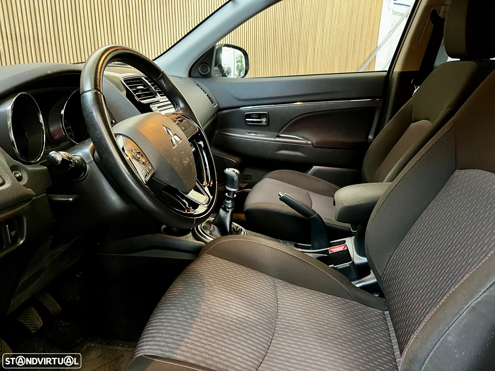 Mitsubishi ASX 1.6 DI-D Intense - 6